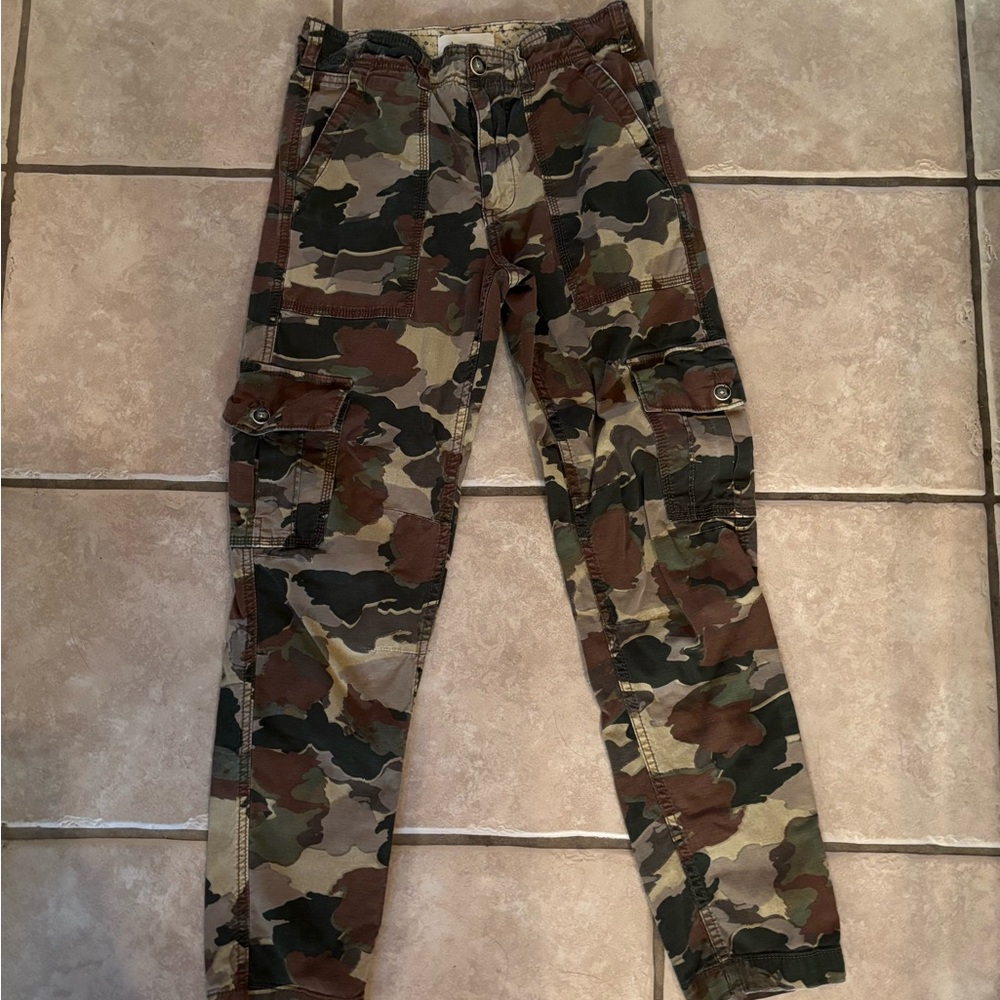 Anthropologie woman’s Green and Brown Cargo Pants